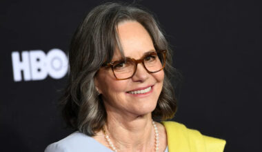 Sally Field Admitted Her First Date With '70s Boyfriend Burt Reynolds Was 'All A Blur'
