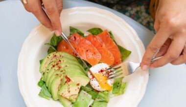17 Healthy High-Protein, Low-Carb Meal Ideas to Keep You Fueled
