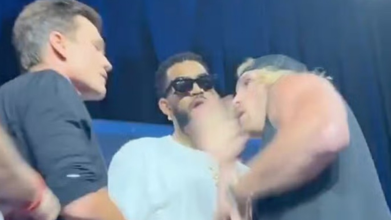 Fanatics Fest 2026: Tom Brady slaps Logan Paul, video, reaction, background, history