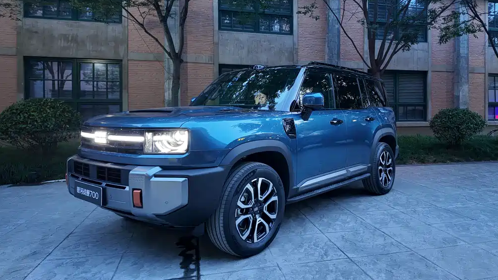 Geely's first "boxy" SUV debuts: the Geely Galaxy Cruiser 700 delivers 1,113 hp