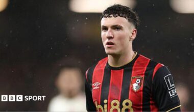 Alex Jimenez in action for Bournemouth