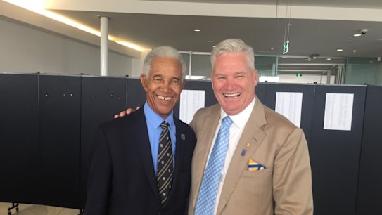 Sir Garfield Sobers with Dean Jones.