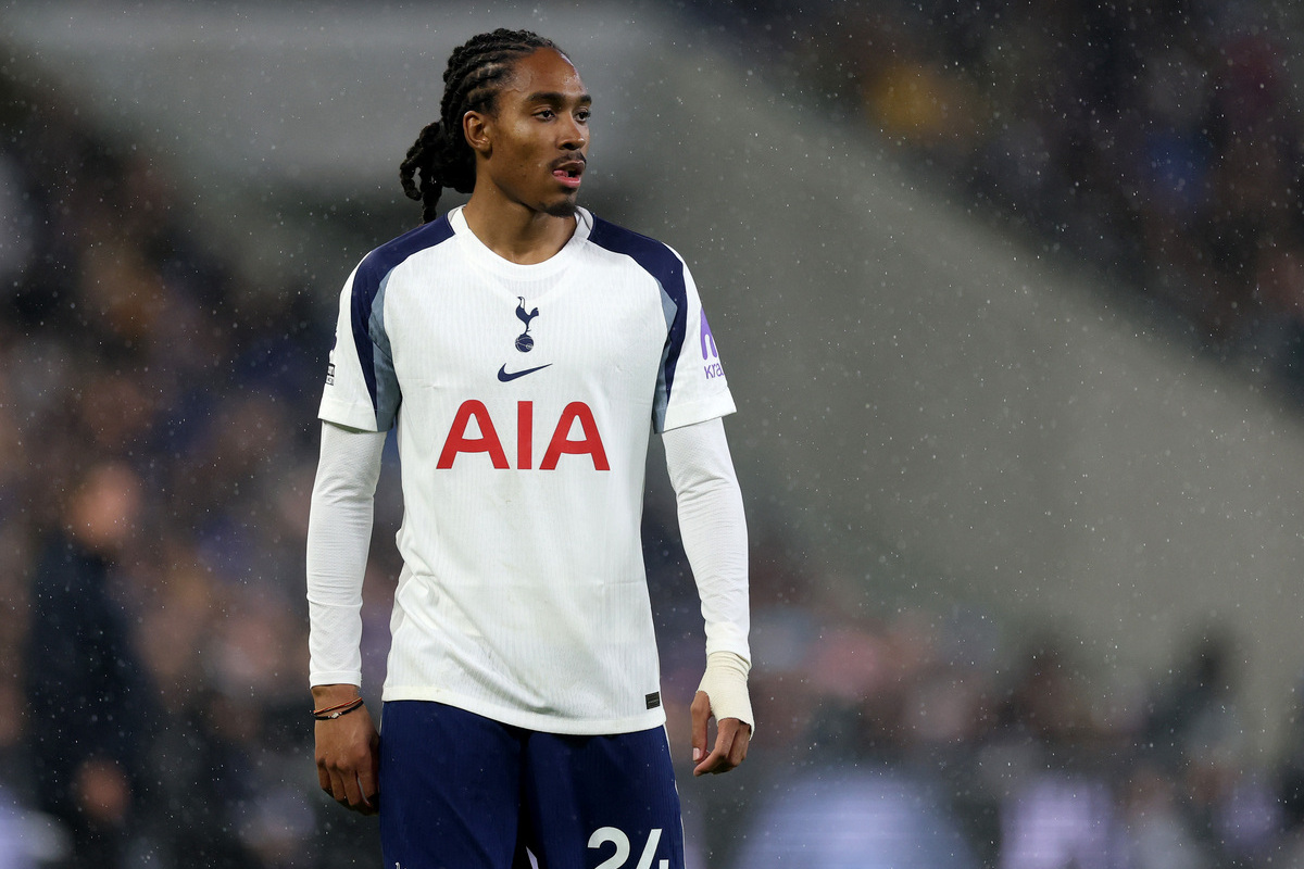 LIVERPOOL, ENGLAND - OCTOBER 26: Djed Spence of Tottenham Hotspur during the Premier League match between Everton and Tottenham Hotspur at Hill Dickinson Stadium on October 26, 2025 in Liverpool, England. (Photo by Carl Recine/Getty Images) (Juventus links)