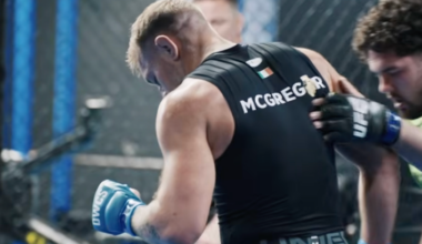 UFC Releases Footage Of When McGregor Broke His Toe