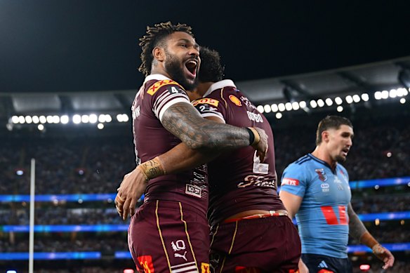 Hamiso Tabuai-Fidow celebrates a try. 