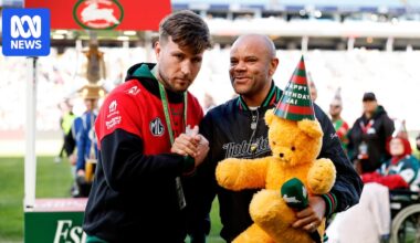 NRL live updates: Jai Arrow birthday celebration, Rabbitohs vs Knights