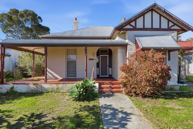 24 Bedford Street in family-friendly East Fremantle is being sold in its original condition and attracting huge interest.