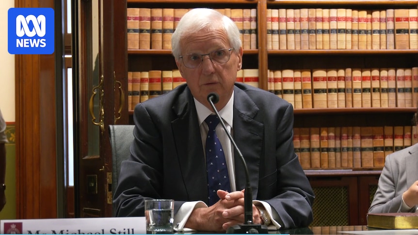 UOW Chancellor Michael Still resigns as ICAC inquiry continues