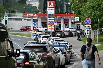 Russia’s Empty Tank (And What This Means)