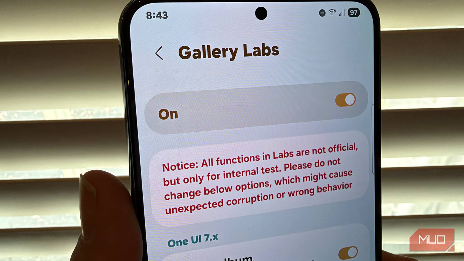 I found Galaxy's secret Gallery Labs menu and suddenly my phone does way more