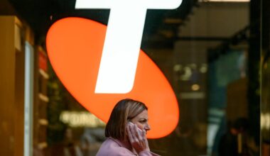 How an outage like Telstra’s affects Australians’ health care, beyond emergency calls
