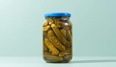 17 Mineral-Rich Foods to Eat Instead of Taking Electrolyte Powder