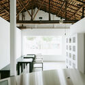 Lantern Café / Studio Studio. Image © Park Sehee From Homes to Coffee Shops: Adaptive Reuse Projects Transforming Domestic History - Image 2 of 28