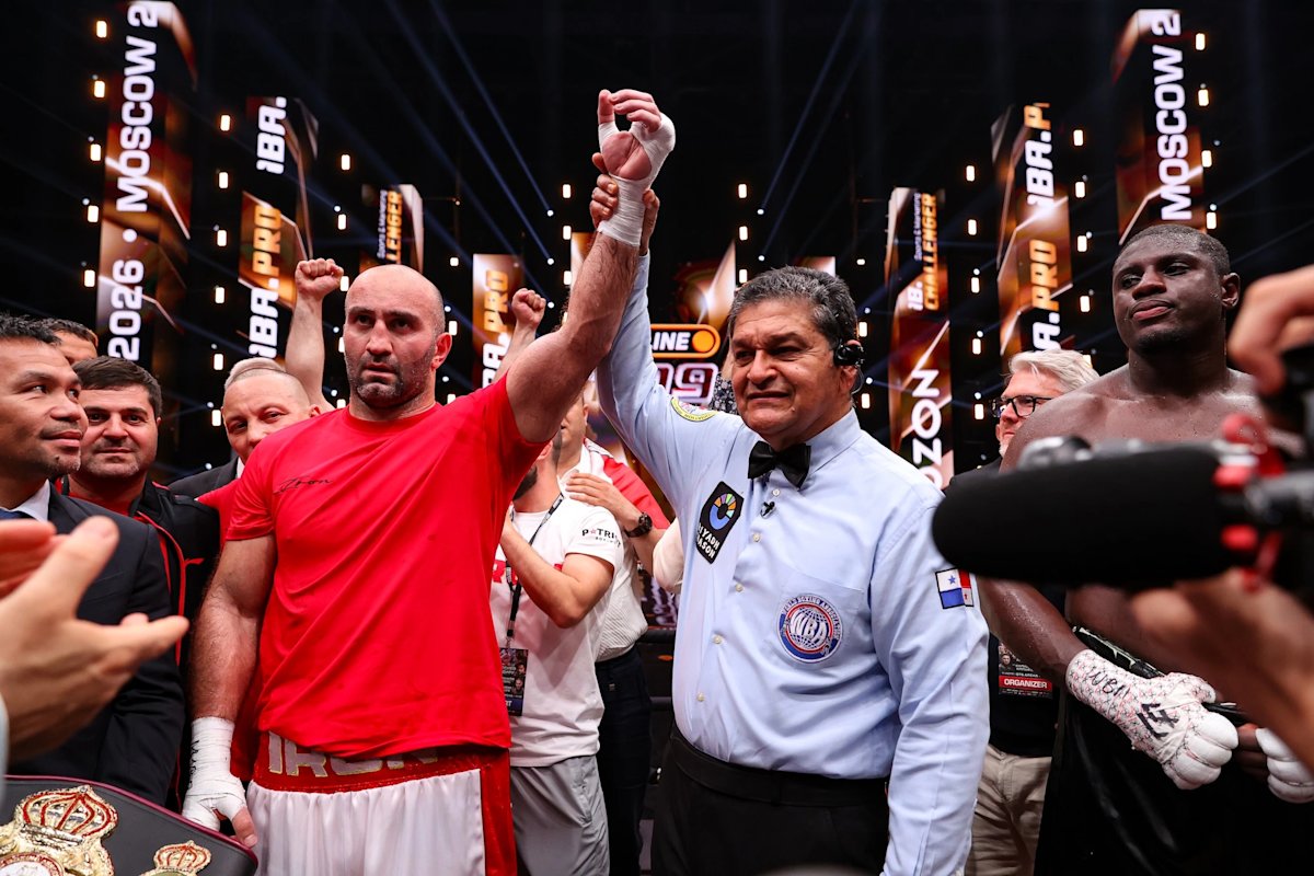 Gassiev retains title with sixth-round KO of Kadiru