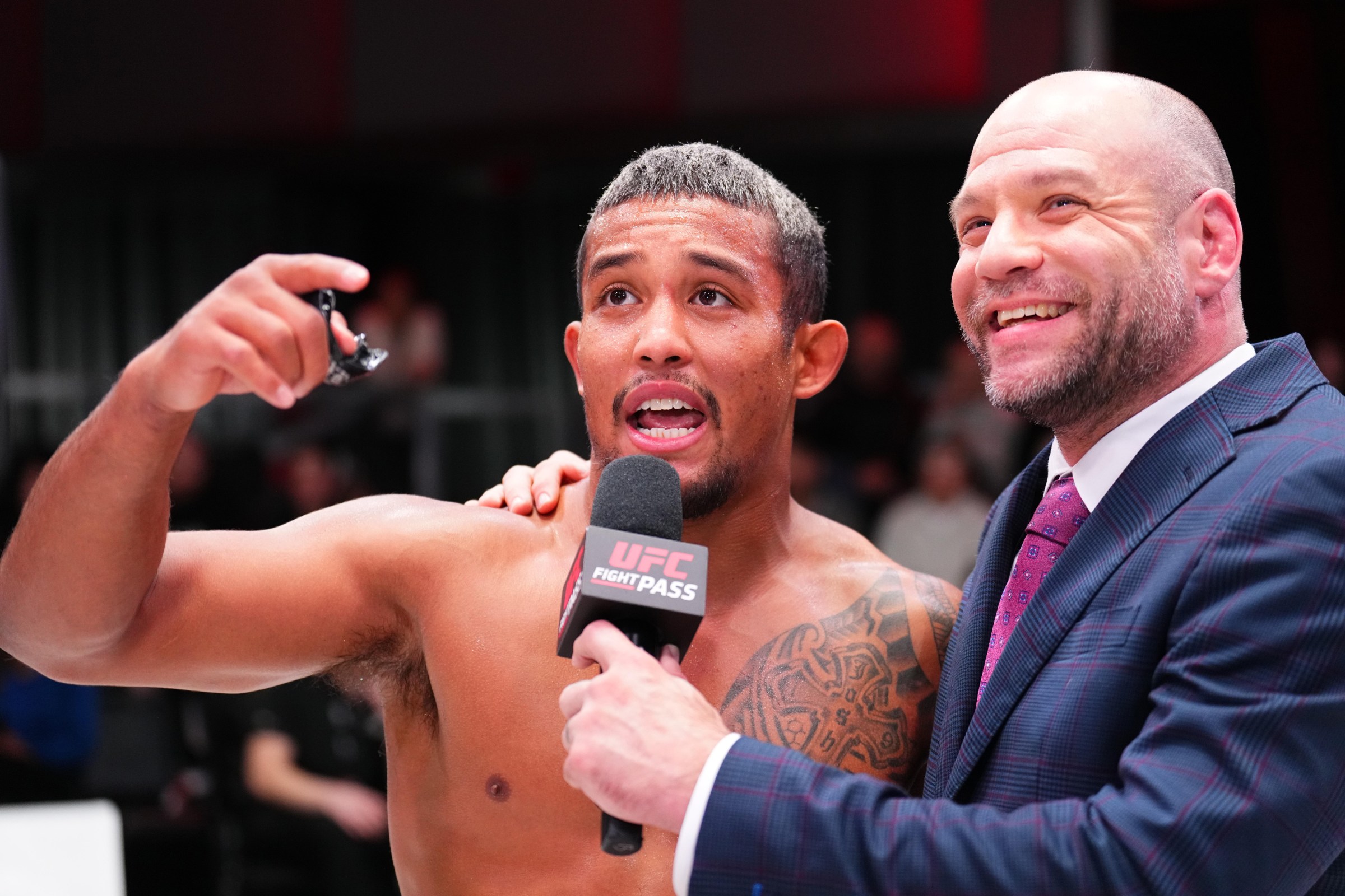Damien Anderson gets a short notice fight at UFC Oklahoma City.