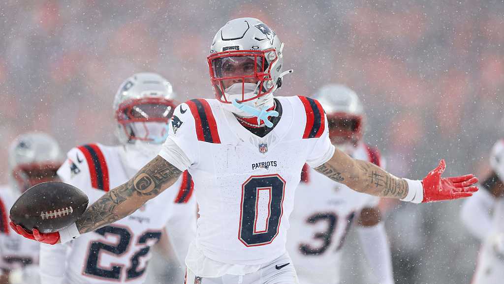 Christian Gonzalez offered highest cornerback contract in NFL history, Kraft says