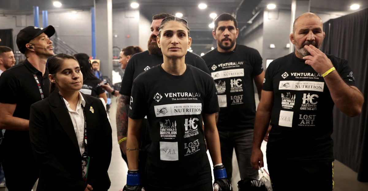Alex Pereira’s sister Aline faces former Bellator champ in Karate Combat title fight