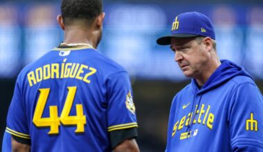 Mariners injury update: Julio Rodríguez, Victor Robles both depart Thursday’s game against Angels [updated]
