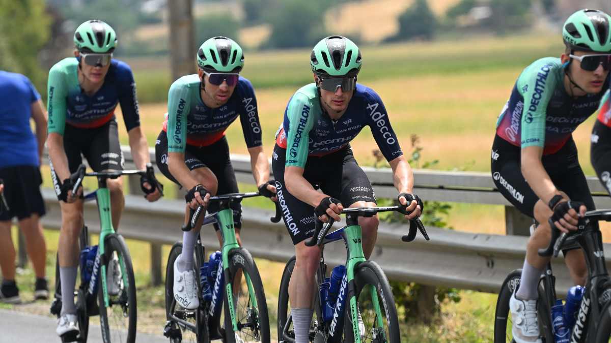 2026 Tour de France, Stage 13: A cyclist pulls away by 8 minutes and 26 seconds