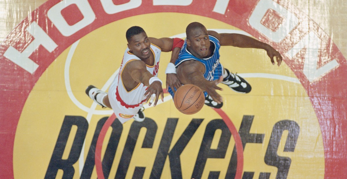 YouTube Gold: Hakeem Olajuwon’s Brilliant Dream Shake
