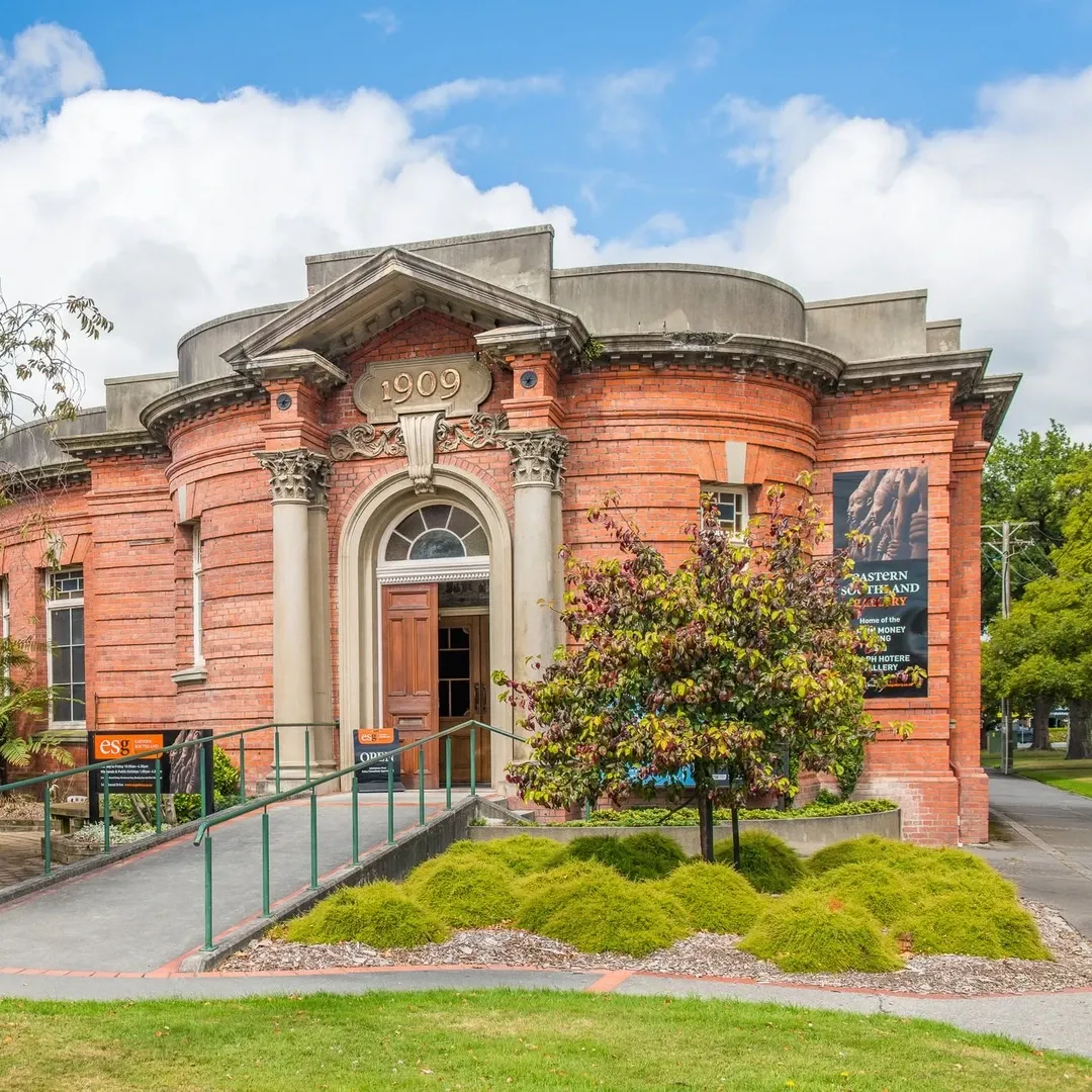 Sir Sam Neill Leaves Legacy at Gore Gallery