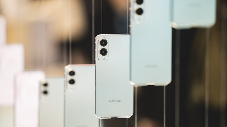 White Samsung smartphones on display