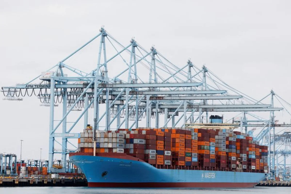 US May trade deficit widens as capital goods imports hit record high
