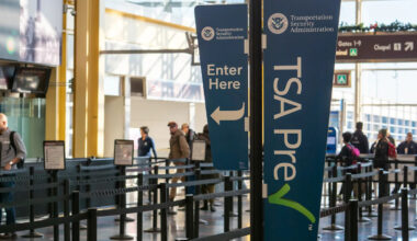 NFL legend's "ridiculous" TSA encounter is a reminder to arrive early at the airport