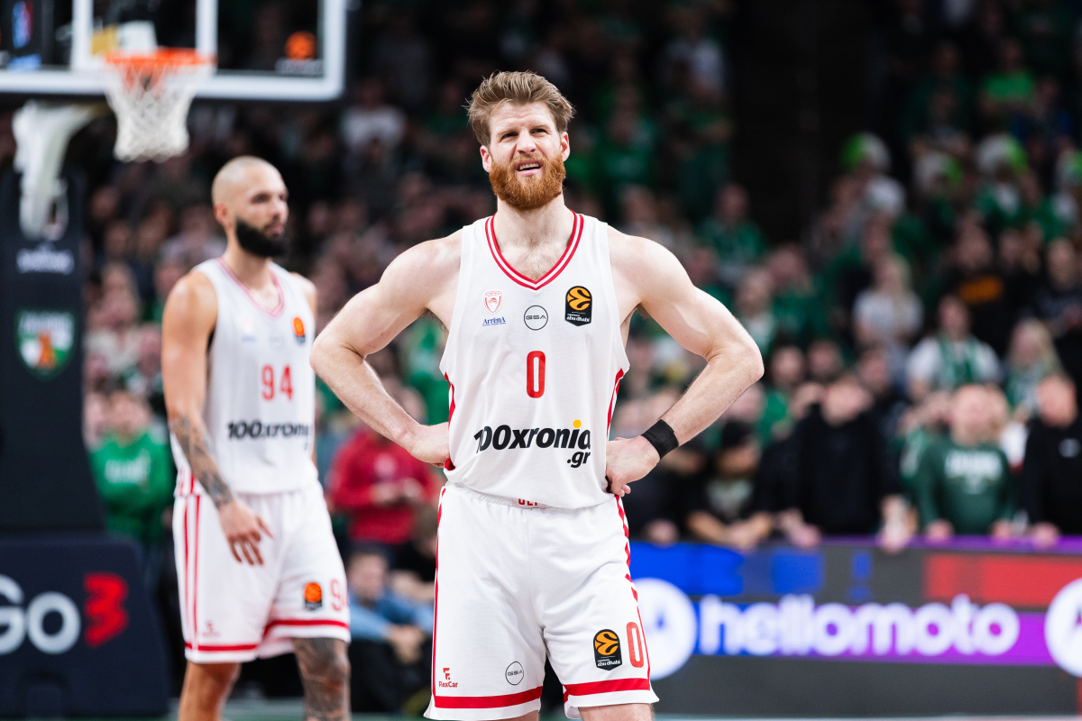 Olympiacos reject Dubai's offer for Thomas Walkup