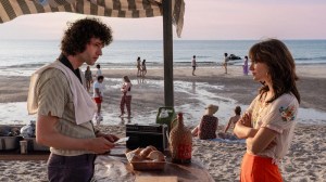 Dominic Sessa and Emilia Jones in Tony
