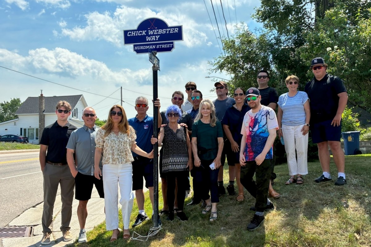 Mattawa unveils the 'Chick Webster Way’ to honour former NHL player