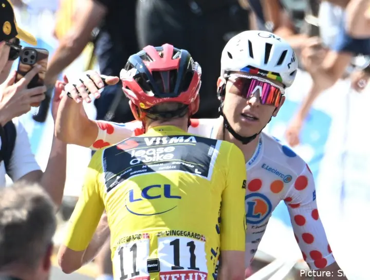 Jonas Vingegaard and Tadej Pogacar on stage 2 of the 2026 Tour de France