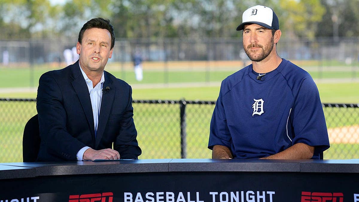 Justin Verlander talks with Karl Ravech during spring training at TigerTown.