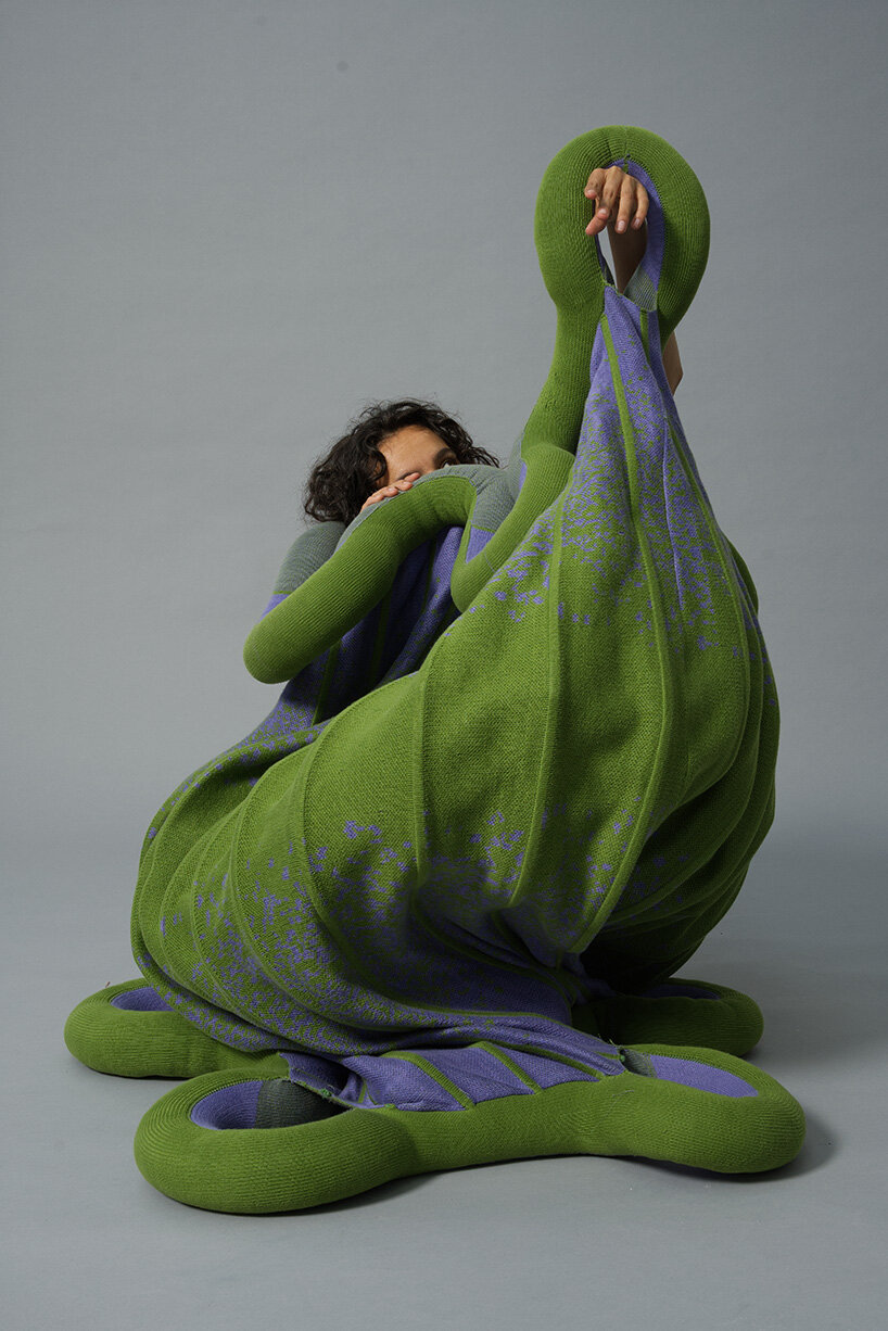knitted sculptures by luna haverkorn only come to life when you use them - 9