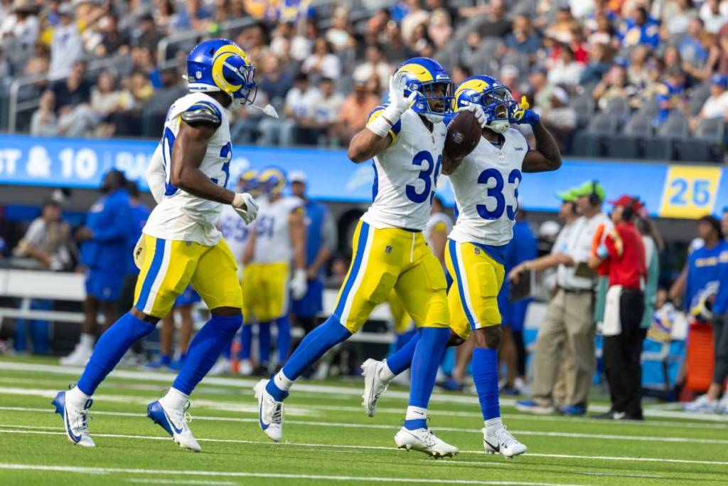 los angeles rams in an NFL game