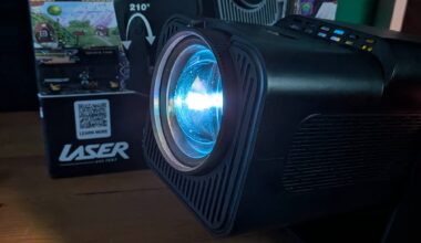 Laser Portable Gaming Projector with ROM emulator review – Pickr