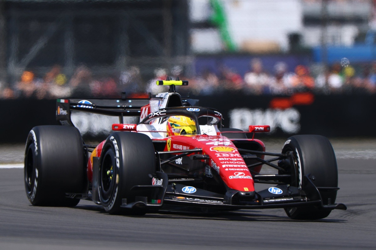 LIVE: F1 British GP commentary and updates - Hamilton leads Mercedes pair in sole Silverstone practice | Live text