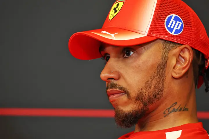 lewis-hamilton-jealous-mercedes