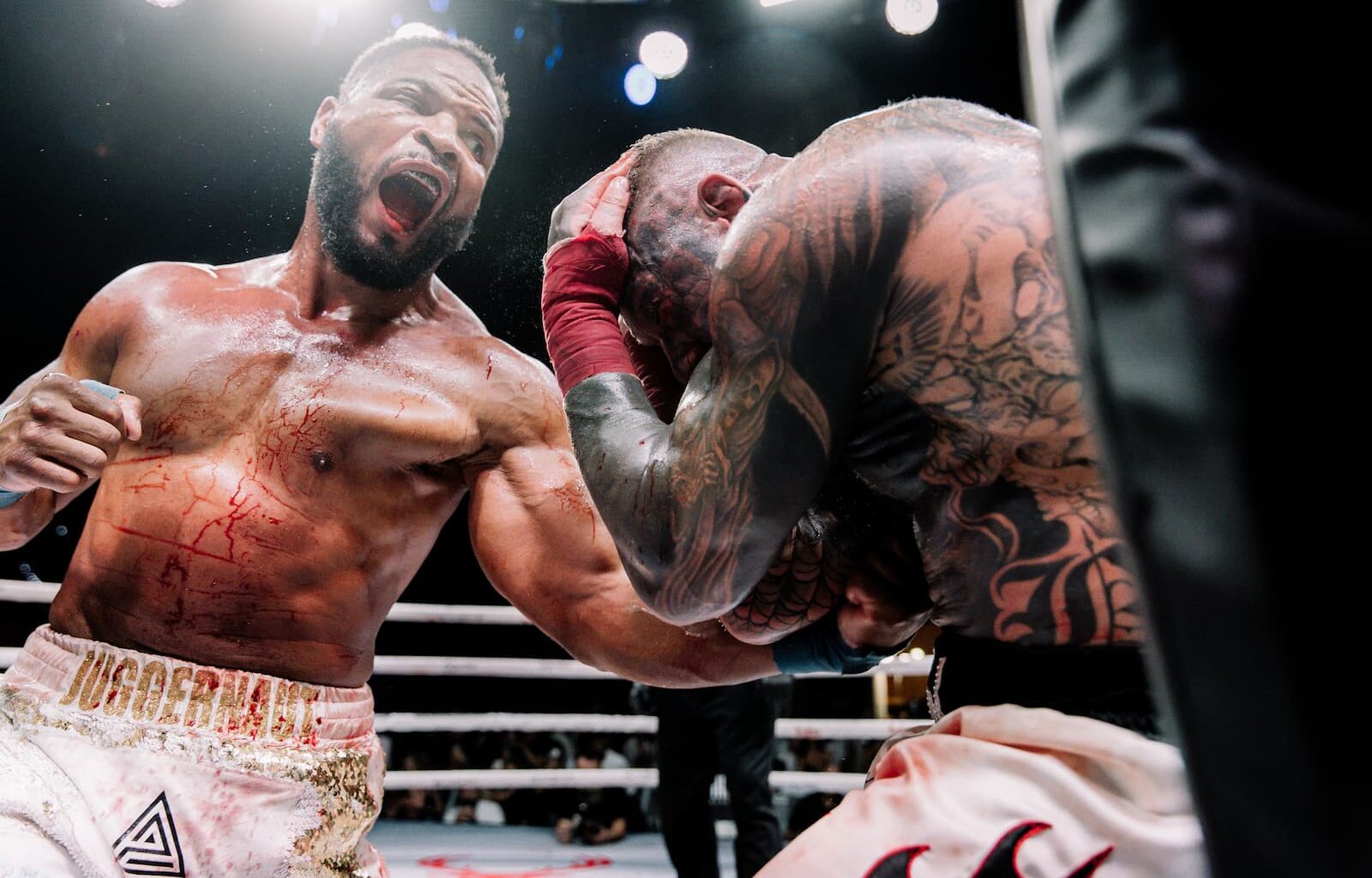 BKFC 91 Naples live results: Hunt KOs Pugliesi to claim ironweight title