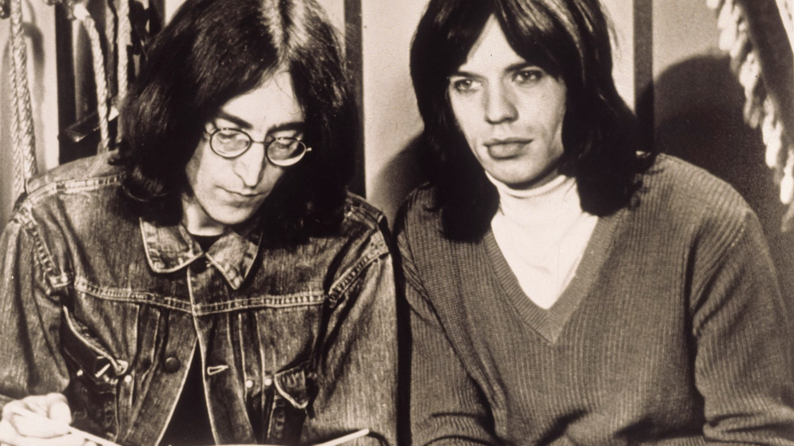 The Rolling Stones' Mick Jagger Praises the Beatles Hit-Making: Watch
