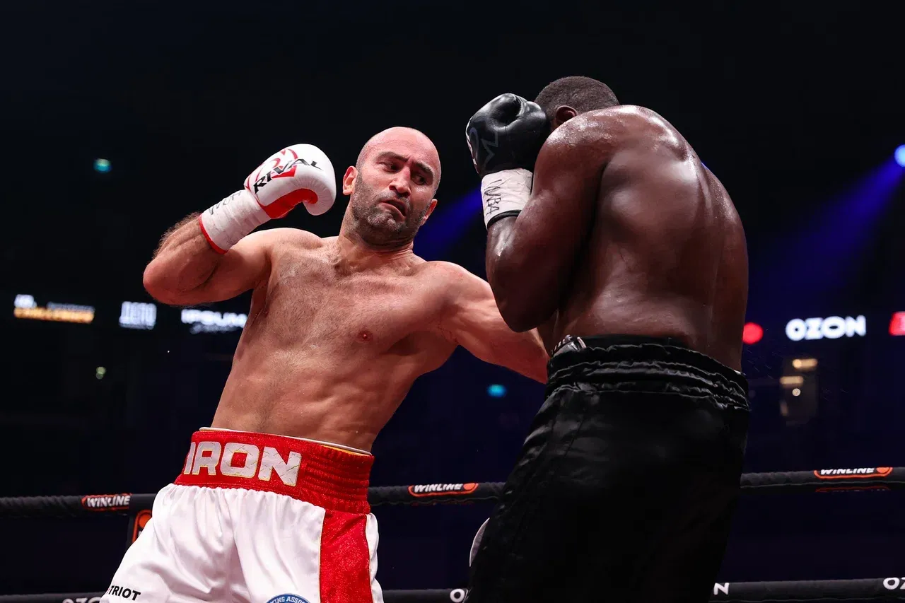 O'Shaquie Foster BLASTS Shakur Stevenson: "He Disrespected Me As A Man"
