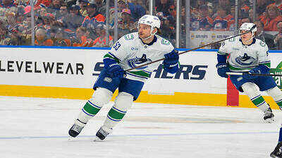 Former Vancouver Canucks forward Teddy Blueger opens up about difficult locker room environment before Toronto Maple Leafs signing