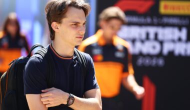 What's different about Oscar Piastri's response to Max Verstappen-McLaren rumours