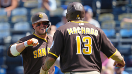 MLB trade deadline buyers and sellers guide: Where all 30 teams stand two weeks away
