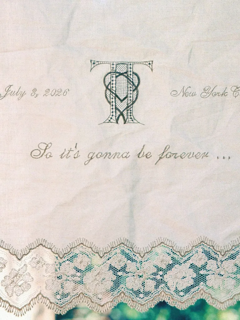Taylor Swift wedding detaila