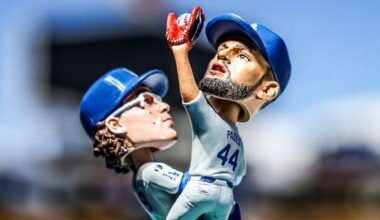 Dodgers to give away bobblehead celebrating Pages' Game 7 catch