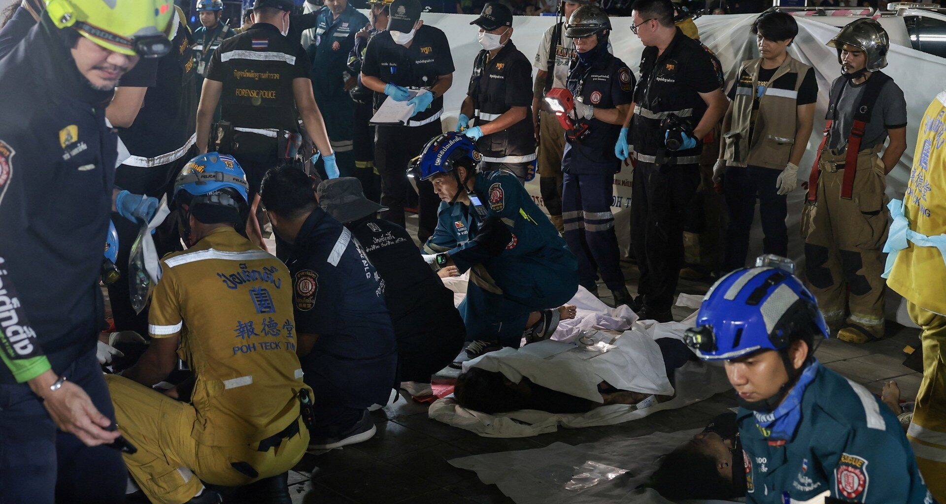 Fire engulfs popular Bangkok pub, killing 27 people and injuring 63 | Police News