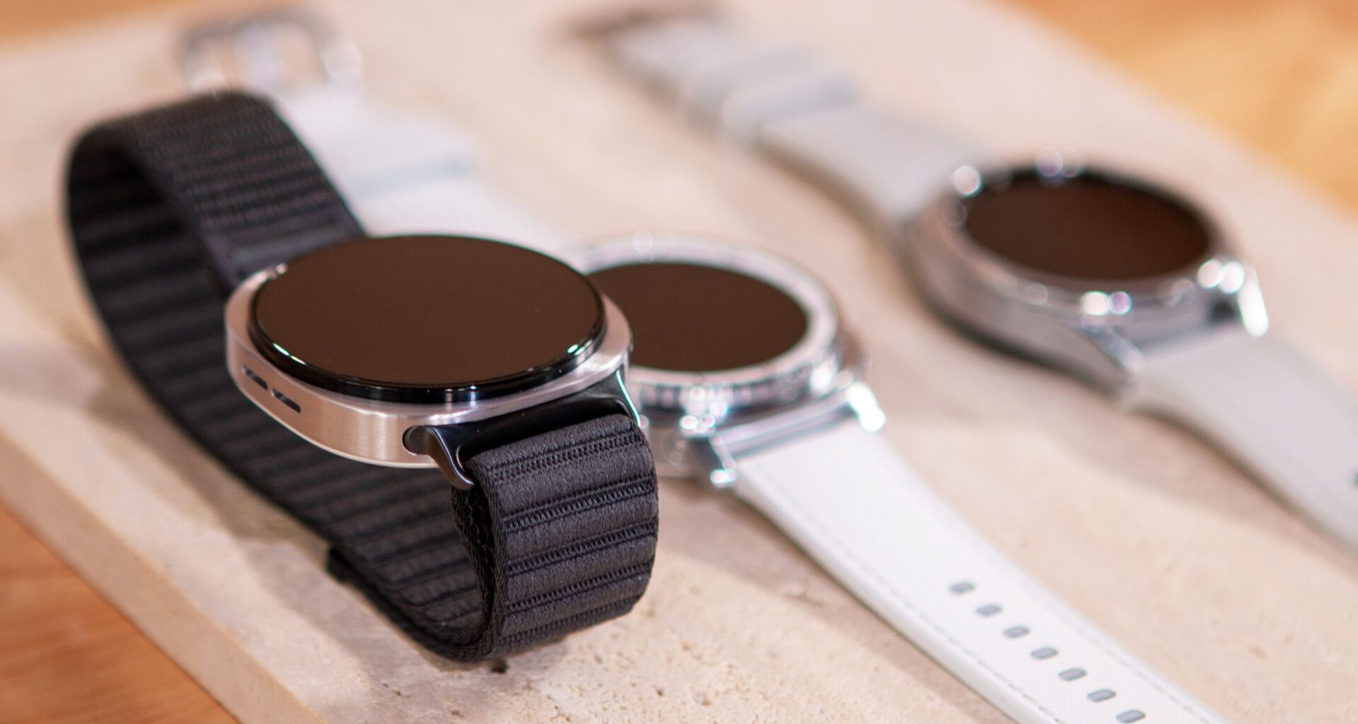 Samsung's Wearables app leaks with an all-new look to get ready for new watches