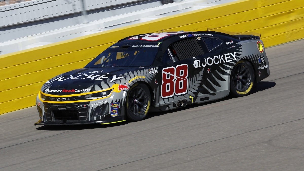Shane van Gisbergen's stunning milestone for New Zealand in NASCAR racing