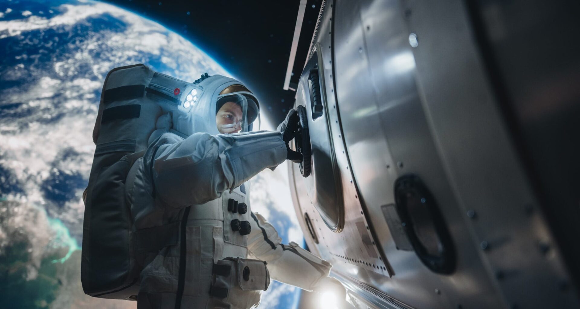 First x-rays captured in space mark breakthrough for astronaut health